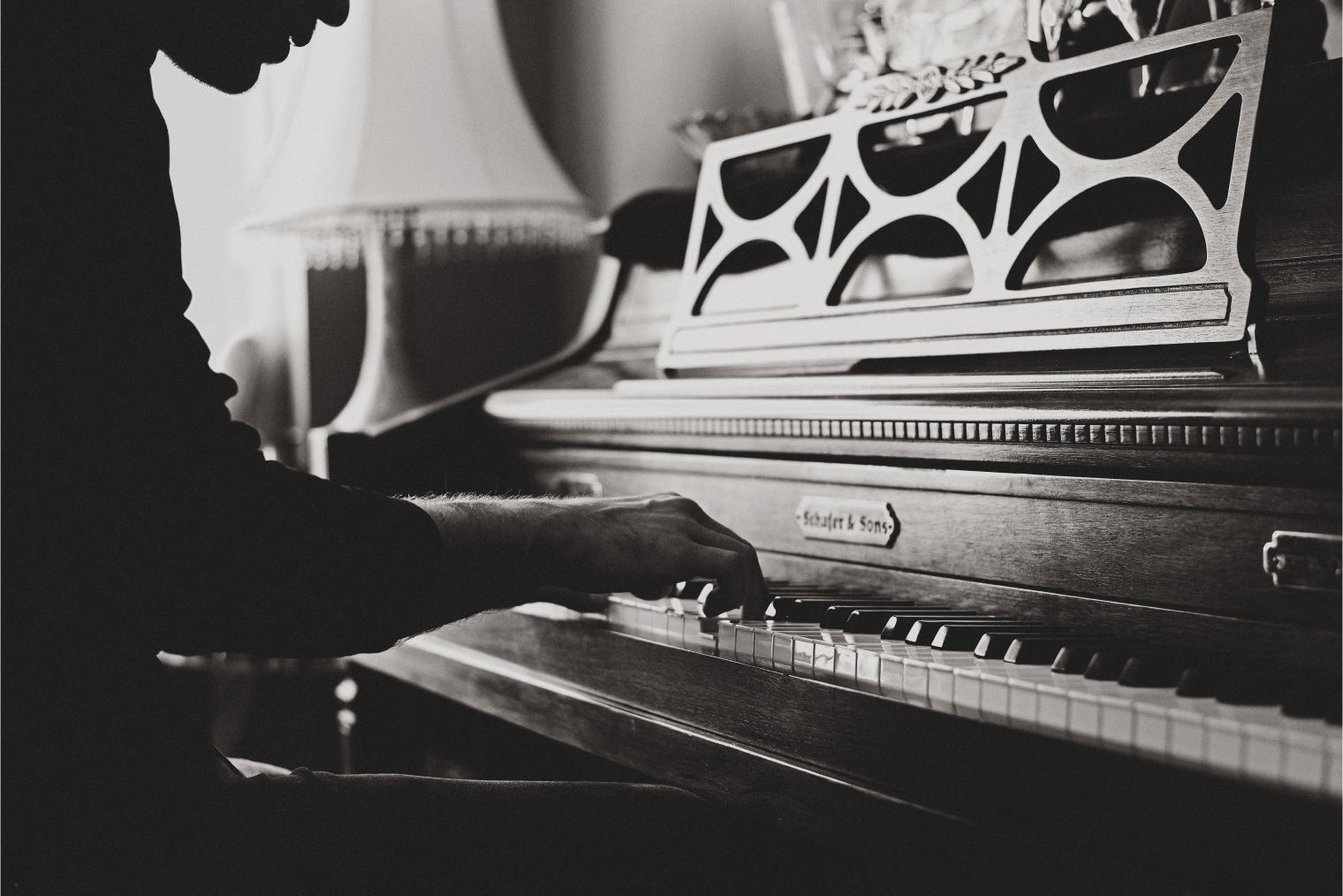 uk-home-improvement-moving-with-pianos-top-checks-to-look-out-for-clockwork-removals